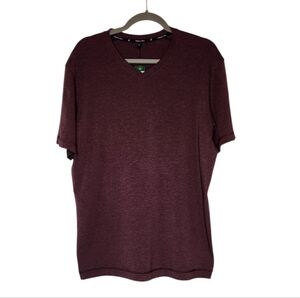 NEW Public Rec Go-To Tee V Neck Short Sleeve Heather Burgundy Size Large